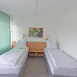 Room4you - *