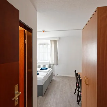 Room4you - Motel Bad Hersfeld