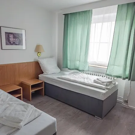 Room4you - Motel *