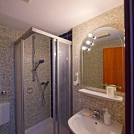Motel Room4you - Bad Hersfeld